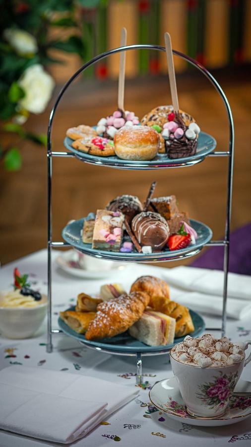 Longcourt House Hotel Newcastle West Bagian luar foto